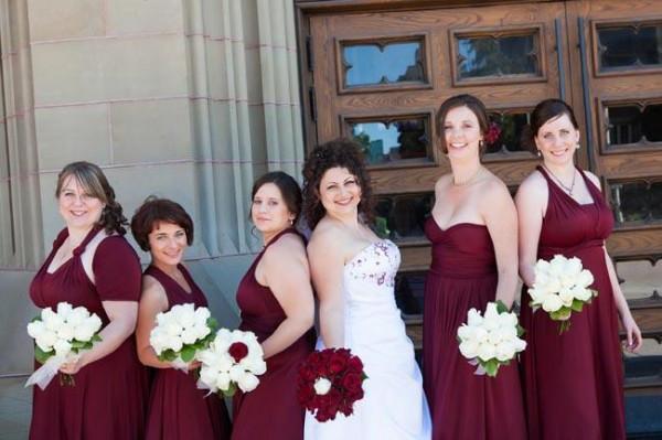 wedding wednesday: burgundy wine bridesmaids