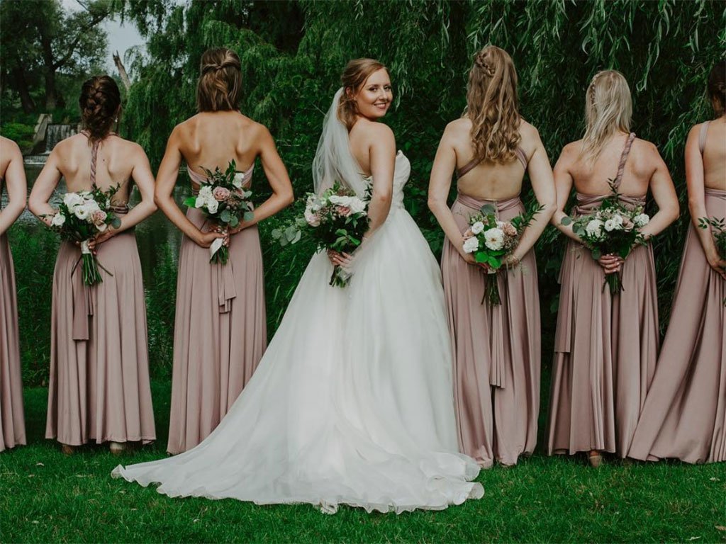 Real Weddings: Nicole & Benjamin Mauve Taupe Wedding Henkaa Real Weddings: Nicole & Benjamin Mauve Taupe Wedding Henkaa