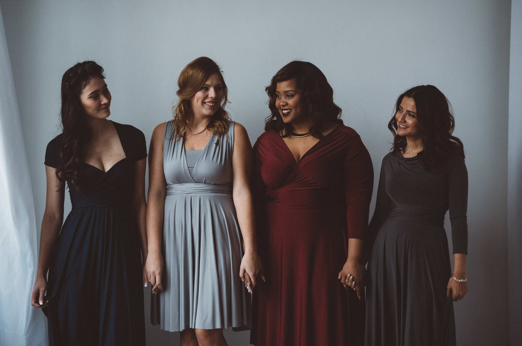 7 Ways to Stay in Touch with Your Friends After College