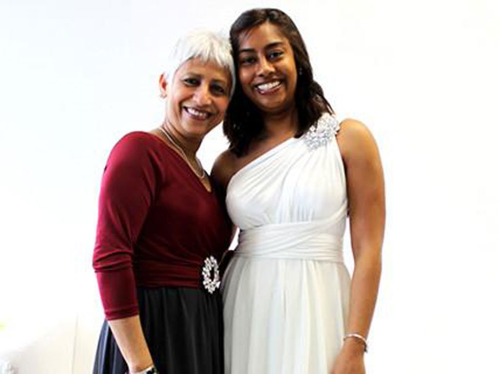 Kim (Right) wearing a Henkaa Sakura Chiffon Convertible Wedding Dress. Mom, Pam (left) wearing a Henkaa Iris and Chiffon Overlay.