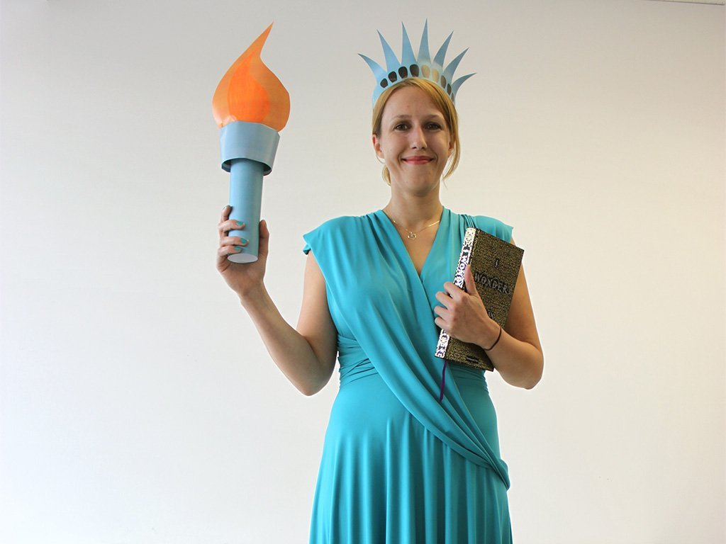 Halloween Costume: Statue of Liberty Henkaa Halloween Costume: Statue of Liberty Henkaa